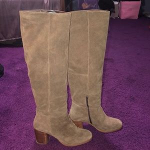 Steve Madden “Oscar” boot